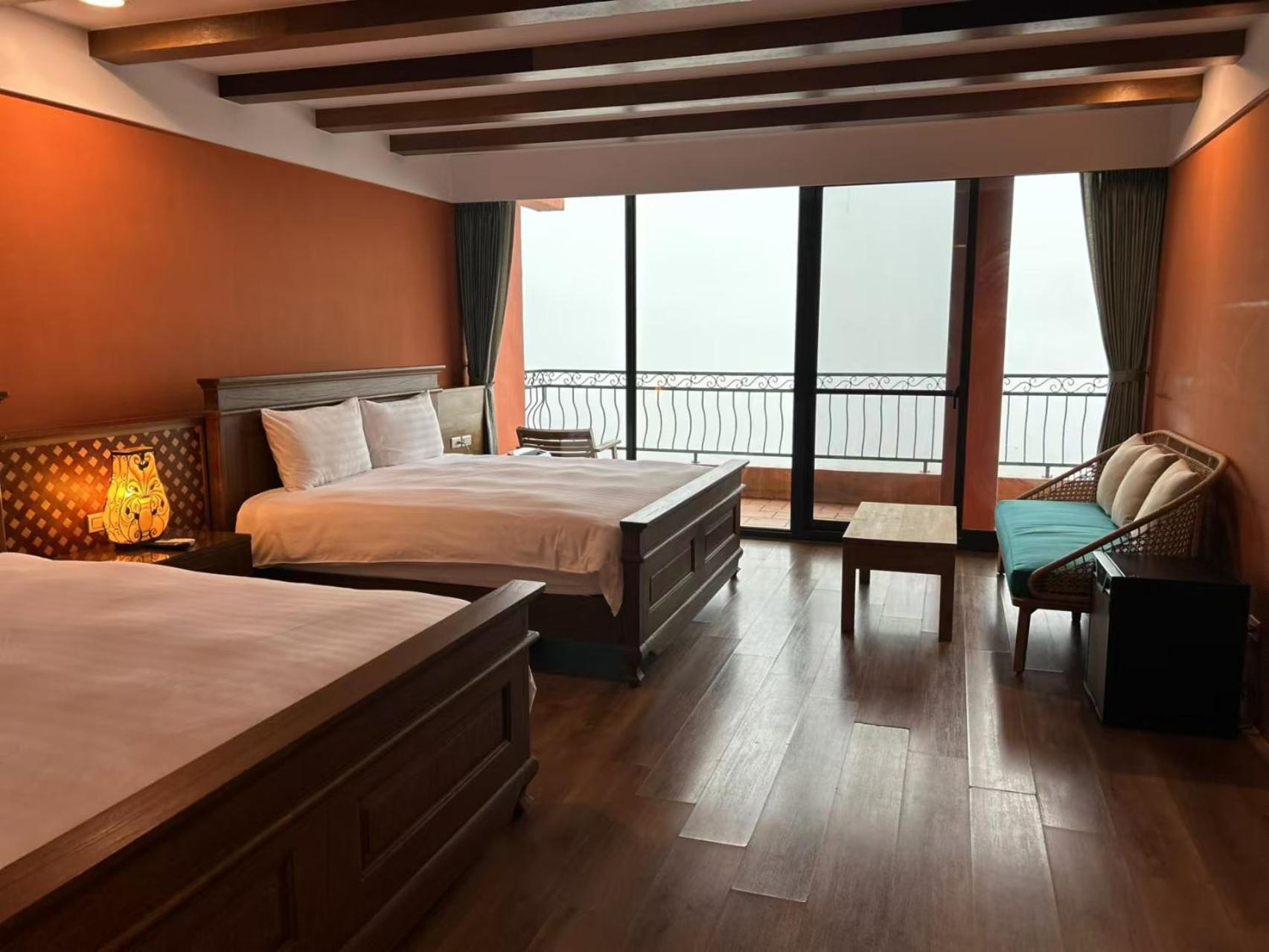 Sunshine B&B Jiufen Bagian luar foto